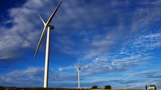 太平洋水电在澳大利亚和南美拥有19座水电站和风电场。 
