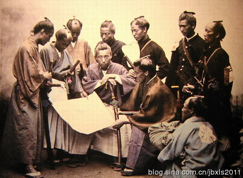 日本明治时期的浪人武士群像