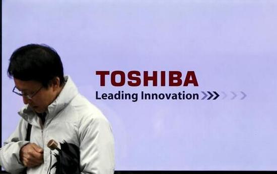 　　东芝在中国，也曾是神一样的存在。