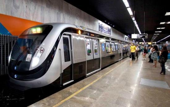 资料图：合并前的中国北车出口至巴西里约热内卢的地铁车辆