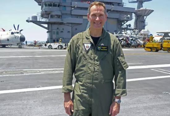 美航母舰长称过南海时被中国海军7天24小时跟踪