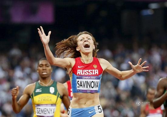 【玛丽娅-萨维诺娃：陷兴奋剂风波】2015年，俄罗斯田径界兴奋剂丑闻闹得沸沸扬扬。11月9日，世界反兴奋剂机构（WADA）证实俄罗斯田径协会存在大规模使用兴奋剂问题，并建议全面禁止俄罗斯田径选手参加2016里约奥运会等所有比赛，这其中包括在2012年伦敦奥运会女子800米金牌获得者玛丽娅-萨维诺娃（Mariya Savinova）
