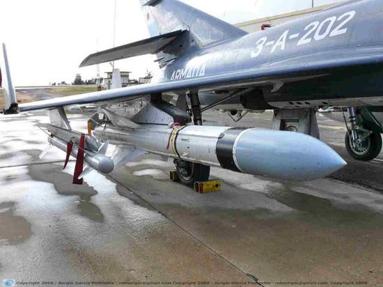 法国海军超军旗舰载攻击机退役