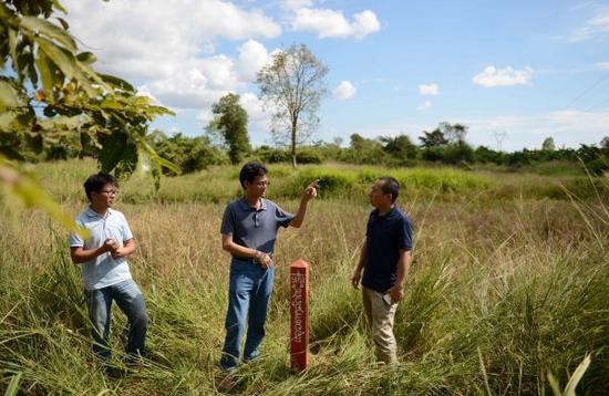 老挝首都万象中老铁路奠基仪式现场附近的中老铁路里程桩