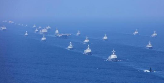 这是2018年4月，中国海上大阅兵