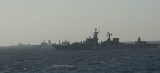 中俄海军举行反海盗联合演习 演练解救被劫船舶等课目