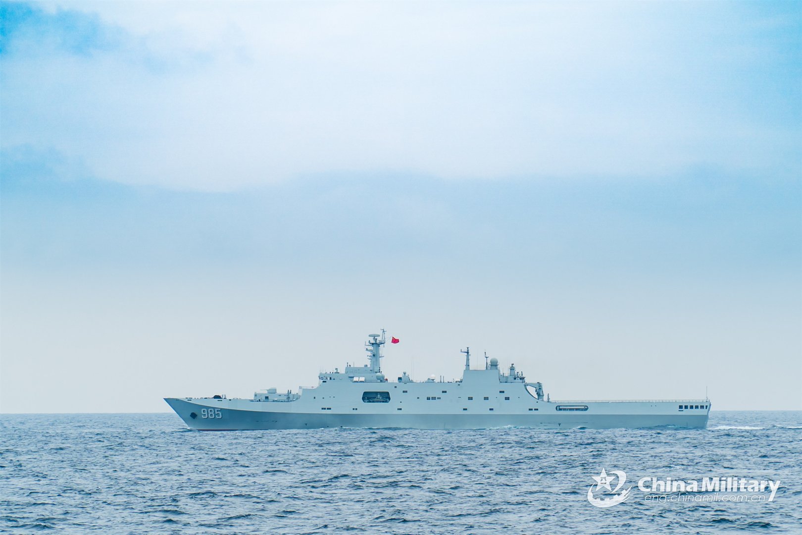 南部战区海军开展实战演练