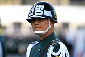 韩拟将宪兵改军事警察 “宪兵”一词曾声名狼藉|国防部|名称|文在寅|韩国|军人_手机新浪网