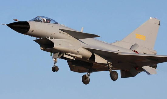 解放军战机11天7入台湾西南 台媒：压缩台防空纵