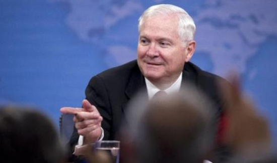 美前防长盖茨：美国政府瘫痪了