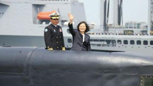 台湾自造潜艇正式开工 国台办：离自我灭亡不远