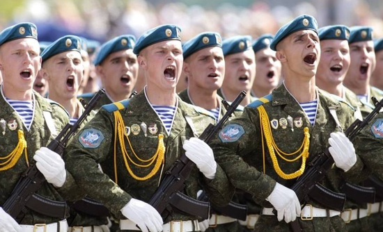 白俄罗斯国防部宣布在立陶宛边境举行军演