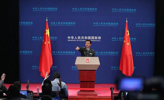 国防部致敬退伍老兵：特别的爱给特别的你