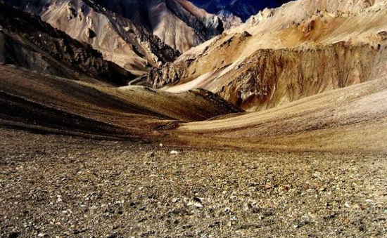 印驻华大使：解决对峙唯一方法是中国停止边境