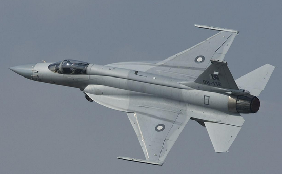 外媒 枭龙是款落后战机巴基斯坦投资30亿美元值吗 导弹 战机 新浪军事 新浪网