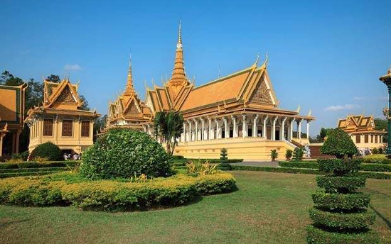 柬埔寨向中国出口大米增长迅猛 前10个月同比涨