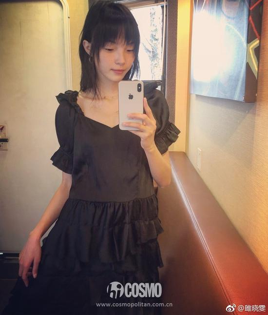 漫画里走出的制服少女