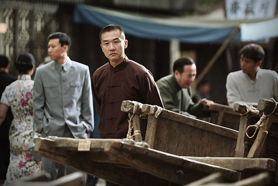 《金水桥边》黄志忠影视话剧面面俱到