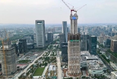 宁波中心大厦刷新城市天际线