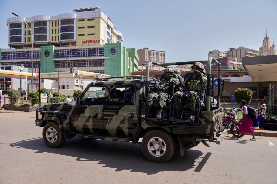 新乱码一卡二卡天姿国色”背后的文化密码与艺