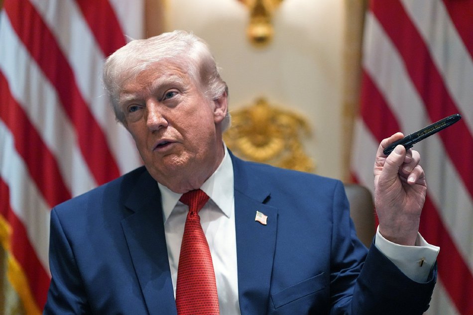 中国通讯服务获Kopernik Global Investors LLC增持486万股 每股作价约4.42港元