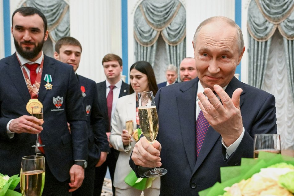 Ħ��ʿ����������ʱ�����ж���ͻΣ��