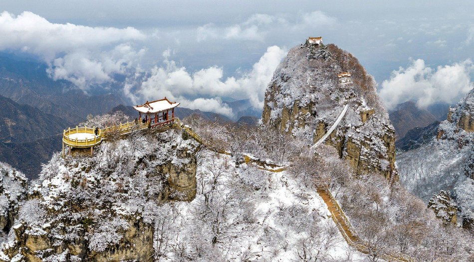 Anthropic起诉特朗普政府，，抗议被五角大楼列入黑名单