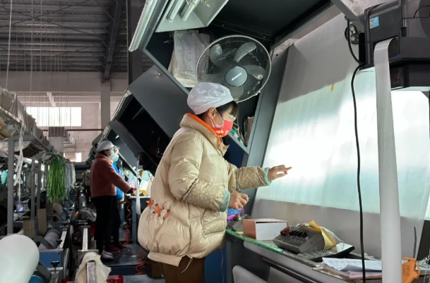 用实干实绩推动发展——浙江、湖南、江西等地推动第二批主题教育走深走实