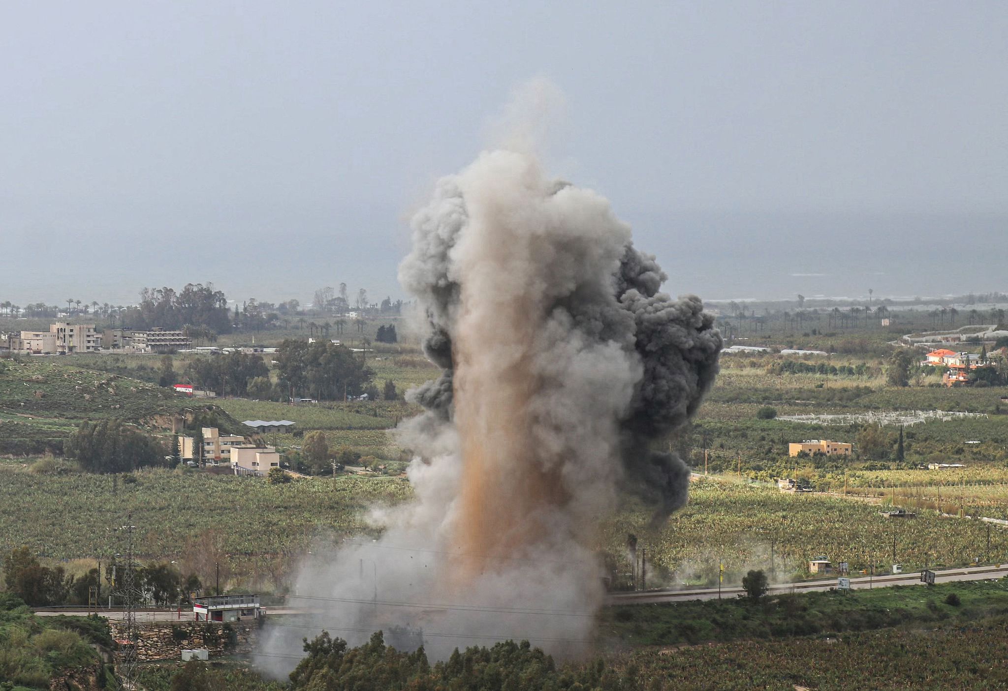 以军宣布扩大对黎巴嫩攻势 推进地面行动