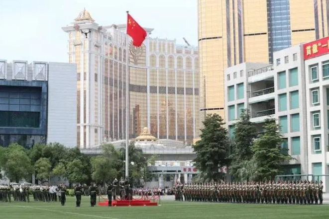 深学笃行 履行防务展英姿