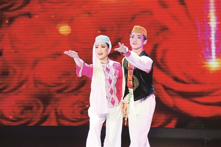 非遗中国:回族服饰|回族|非遗|服饰_新浪新闻