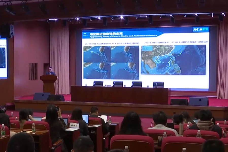 甘羽通报称,菲律宾在上轮运补仅18天之后,违背承诺再次派出2艘海警船