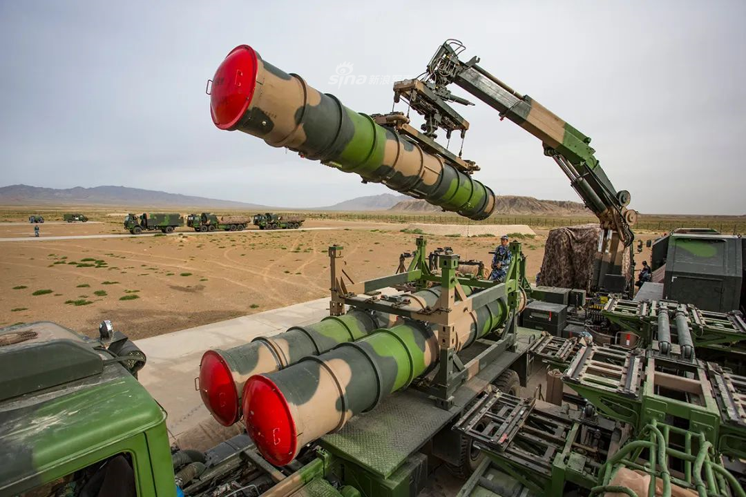 守卫这片海空!南海舰队岸导部队多型主力导弹出镜