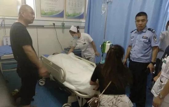 北京日报|女子桥上唱歌拍到有人跳河 民警追出13公里