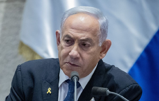 特朗普称将和内塔尼亚胡决定何时停战：拒绝考虑美国决定停止打击伊朗但以色列还能继续“动武”的可能性