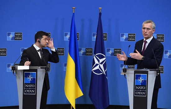 资料图：乌克兰总统泽连斯基与北约秘书长举行双边会谈