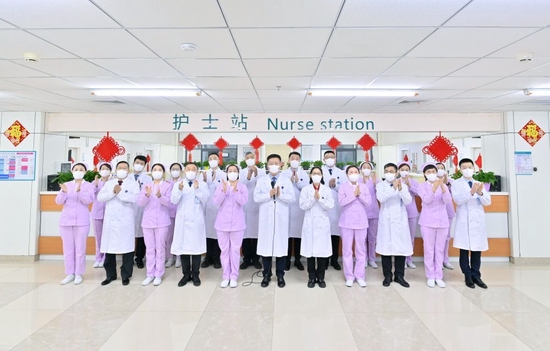 这是1月18日拍摄的黑龙江省哈尔滨医科大学附属第一医院医护人员。新华社记者 岳月伟 摄