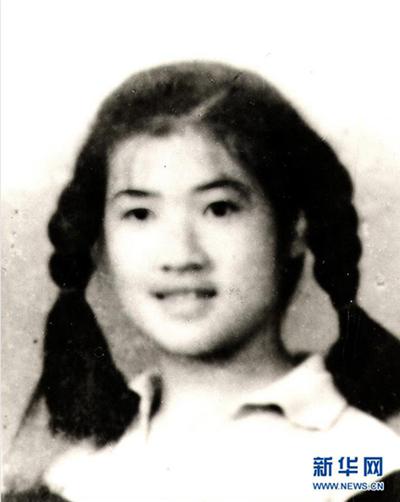 一位台商6张照片中的改革开放40年 童年时的黄紫玉(受访者供图)。新华社发