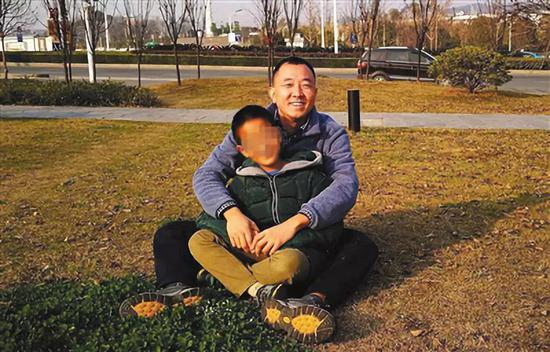 网红书记陈行甲被指炒作 参加综艺还拿了全国冠军