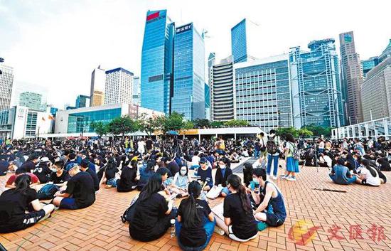 　　日前举办的“中学生反修例集会”（图源：文汇报）