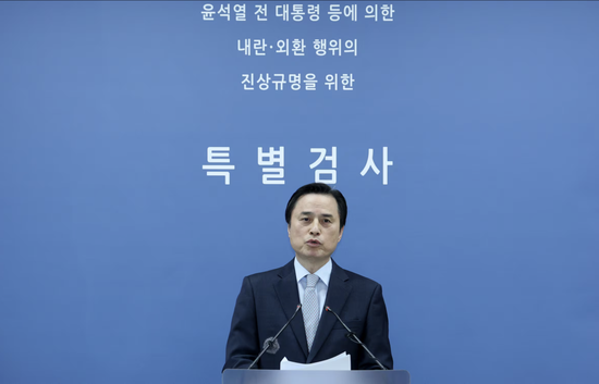 准备锥子、铁锤等工具企图对30多人动刑！尹锡悦宣布戒严当晚，金建希与其激烈争吵 特检组：他还试图诱导朝鲜武力攻击