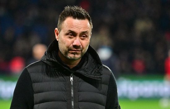 杰拉德谈热刺新主帅热门人选德泽尔比：他能帮助年轻球员变得更好