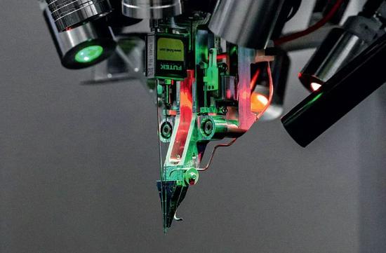 给大脑加个芯片 黑客帝国中的震撼未来要登场了吗_手机新浪网