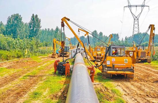  中俄东线天然气管道工程河北秦皇岛段稳步推进（图源：新华社）
