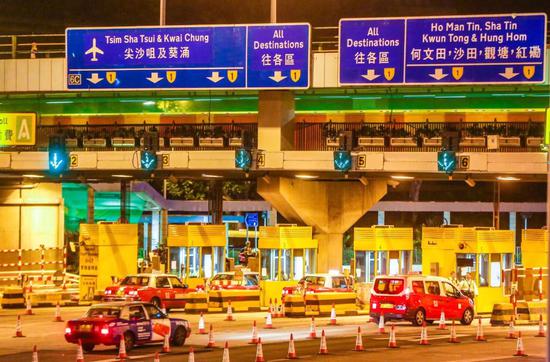 香港“大动脉”红磡海底隧道恢复通车(图)