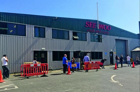 封城下的伦敦：既来之则安之