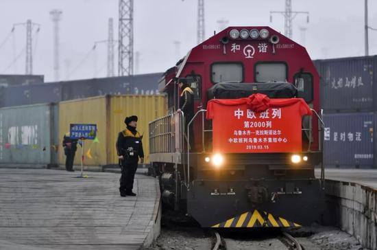  2019��3�£���ŷ������³ľ�뼯�����Ŀ��е�2000����ŷ���С���������� ���� ��