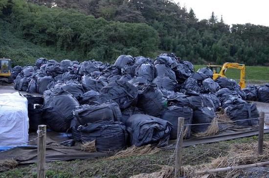 日本福岛核废弃物被冲入河中泄露政府不慌