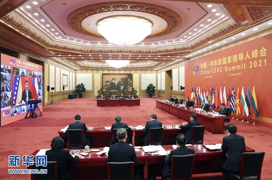 2月9日，国家主席习近平在北京以视频方式主持中国－中东欧国家领导人峰会，并发表题为《凝心聚力，继往开来　携手共谱合作新篇章》的主旨讲话。新华社记者 刘卫兵 摄
