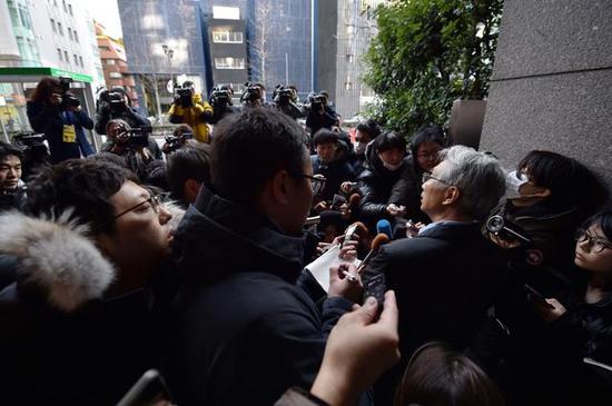 十面埋伏中金蝉脱壳 戈恩的东京攻略让日警方认